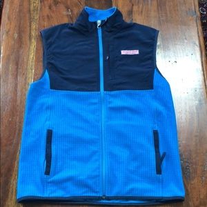 Vineyard Vines boys youth XL vest 🐳